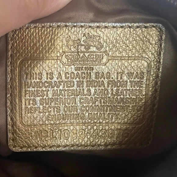 Coach messenger bag. Used. Condition 10:10 - Picture 5 of 12